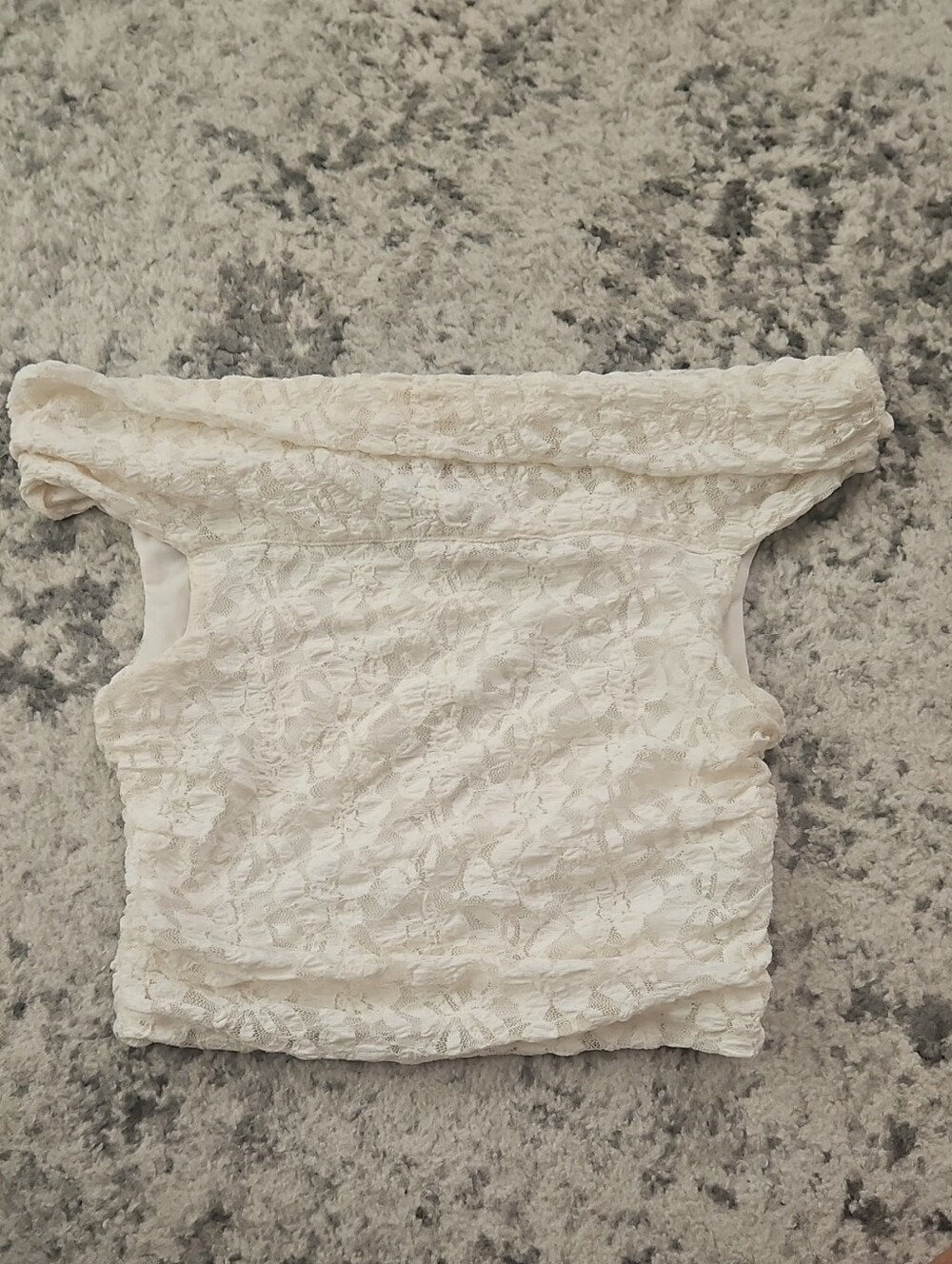 Hollister Off-Shoulder Lace Crop Top in Ivory